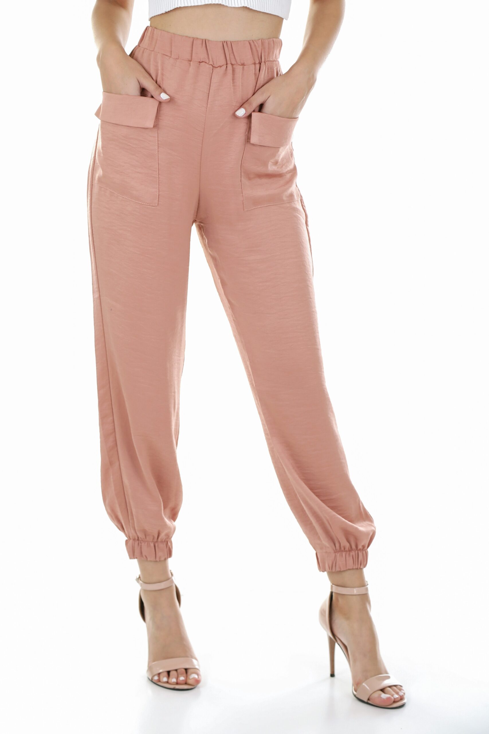 “Buddha Pants: The Ultimate Comfort in Ethical and Sustainable Fashion”